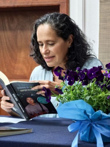 photo_5116308980694191270_y